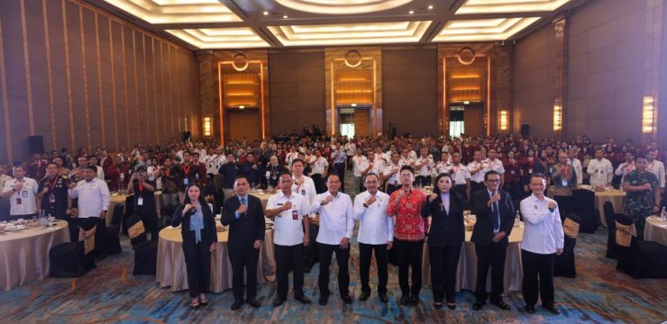 KAJIAN PUBLIK KEMENKOPOLKAM BEKERJASAMA DENGAN FAKULTAS KEAMANAN NASIONAL UNHAN RI DENGAN TEMA KONTIJENSI KONFLIK GLOBAL YANG MEMPENGARUHI STABILITAS NASIONAL